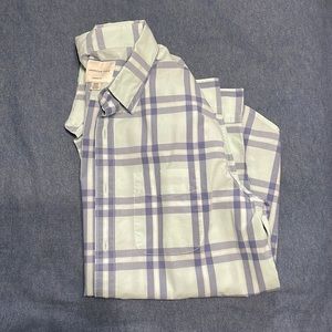 American eagle button down shirt Men’s medium